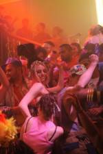 Watch Weekender FMoviesFree