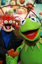 Watch Inside Pepe\'s Studio: Hosted by Pepe the King Prawn FMoviesFree