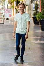 Watch Hollywood Medium FMoviesFree